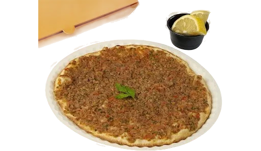 لحم وعجين دبس رمان